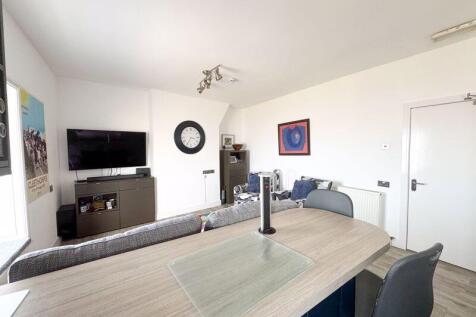 Open plan view 3