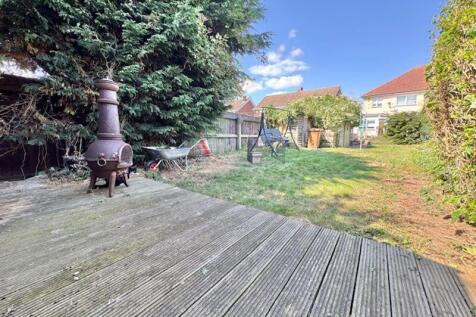 Rear garden view 2
