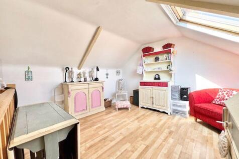 Loft room, / Bedroom 4