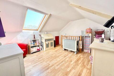 Loft room /.Bedroom 4 view 2