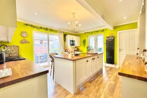 Kitchen breakfast room