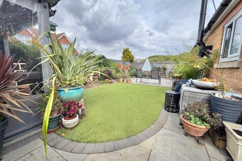 Rear garden view 2