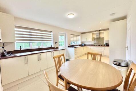 Kitchen diner view 2