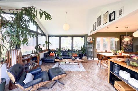 Sun room 