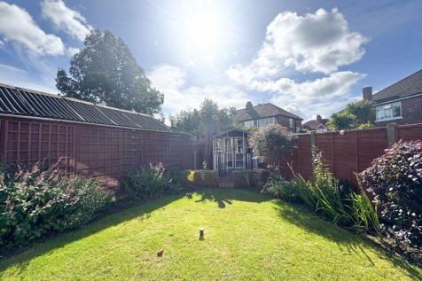 Rear garden view 3 