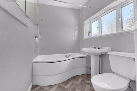 Bathroom photo 2