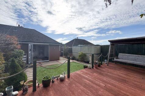 Rear garden view 3 