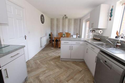 Kitchen diner photo 1