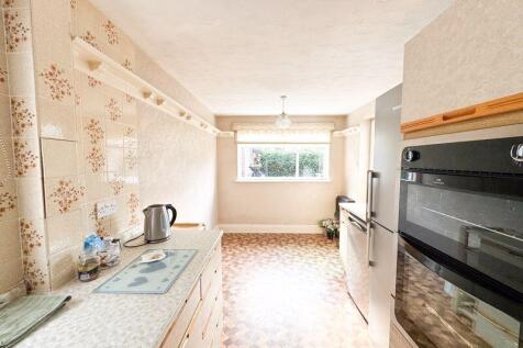 Kitchen-diner  view 2 