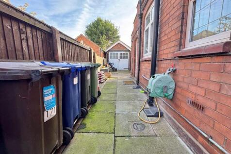 Side service area to garage