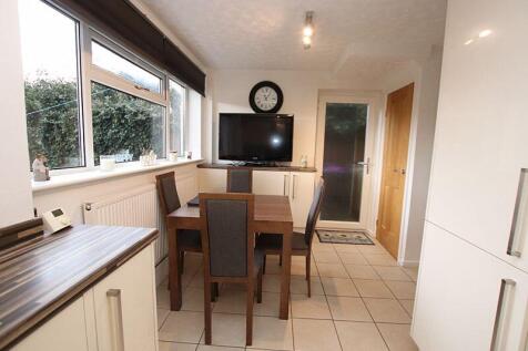 Kitchen diner photo 2