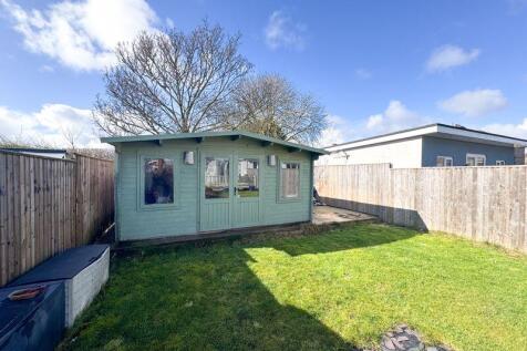 Rear garden view 3