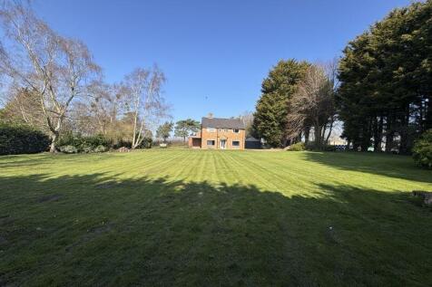 Grounds view 4 