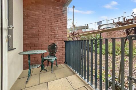 Balcony Use.jpg