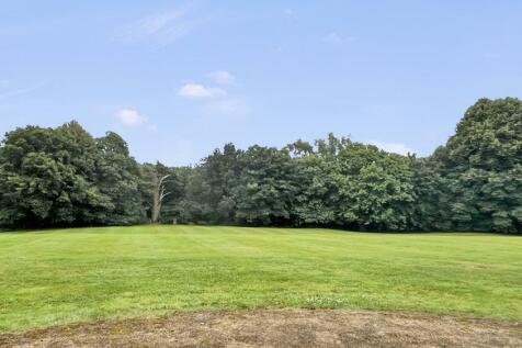Beautiful landscaped grounds