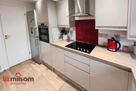 c37ef37a-Fitted 20Kitchen.jpg