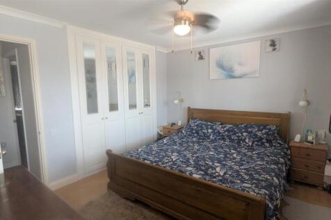 master bedroom.jpg