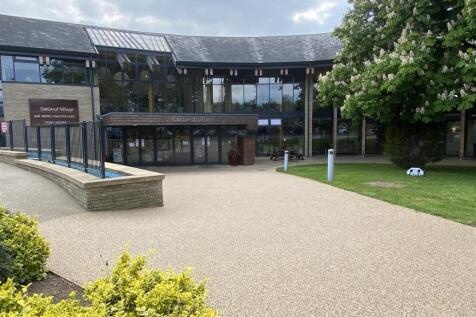 Oaklands Village - Front entrance