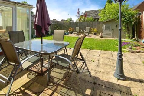 Great patio for entertaining