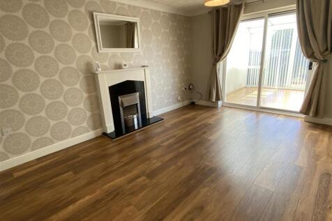 Spacious Lounge