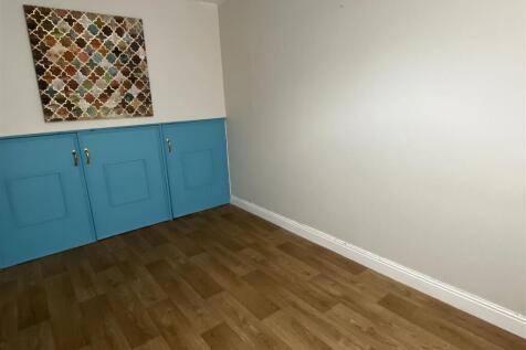 Bedroom 4/Separate Playroom with storage