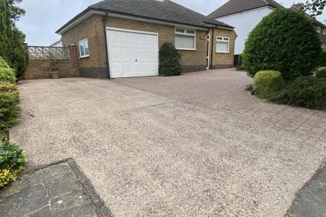 Smart driveway &amp; garage