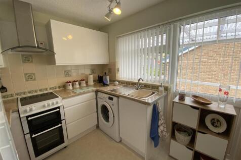 Modern fitted Kitchen