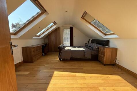 Main bedroom