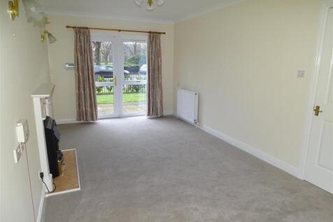 Lounge Area A