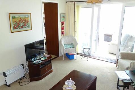 Lounge A