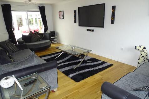 Lounge Front to Rear