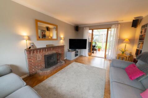 Lounge Front to Rear