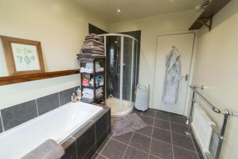 Bathroom B