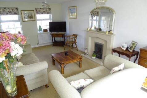 Lounge B