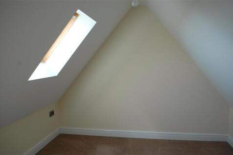 Dressing/nursery roo