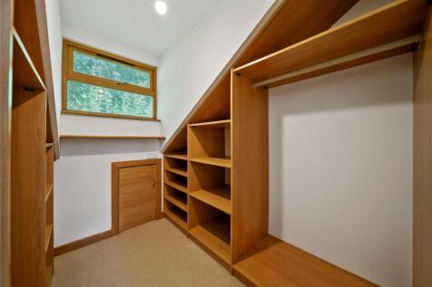 Walk In Wardrobe