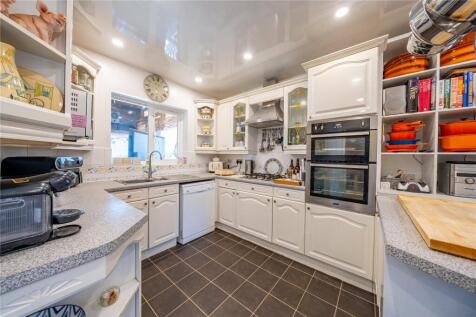 Kitchen (2)