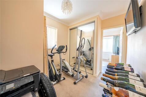 Annexe Bedroom / Gym