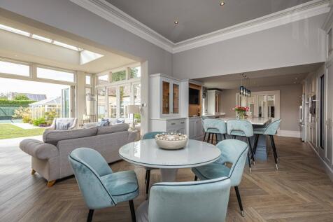 Living Kitchen