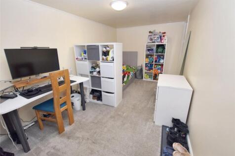 Ground Floor/Garage