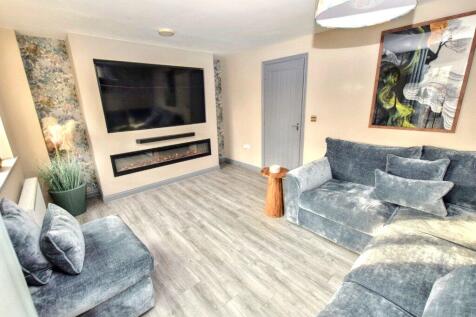 Lounge/Bedroom