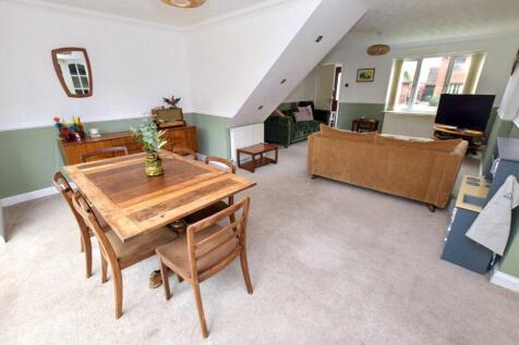 Dining Room/Lounge