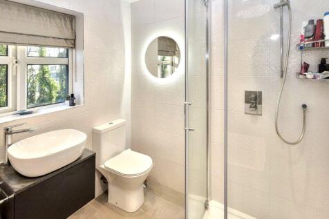 Bedroom One En-Suite