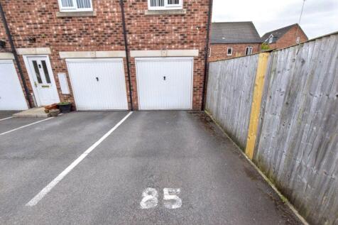Garage/Parking