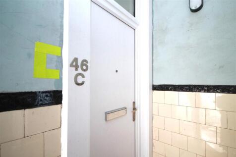 Flat door