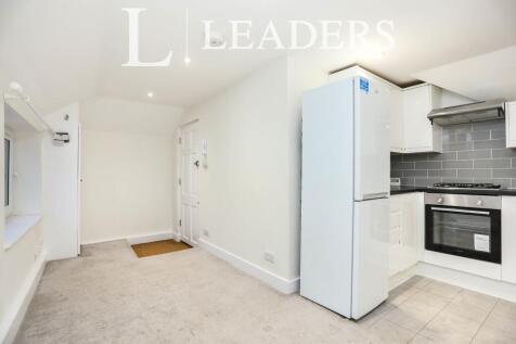 Open-Plan Kitchen / Living Room