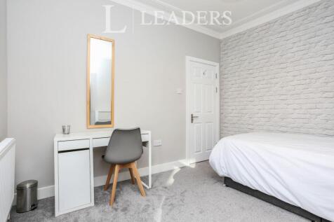 ROOM 2 Furnished