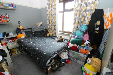 bedroom four.JPG