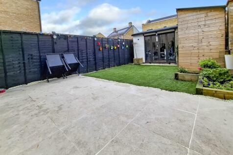 sunny garden.JPG