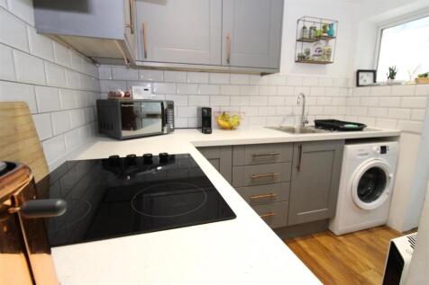 kitchen 3.JPG